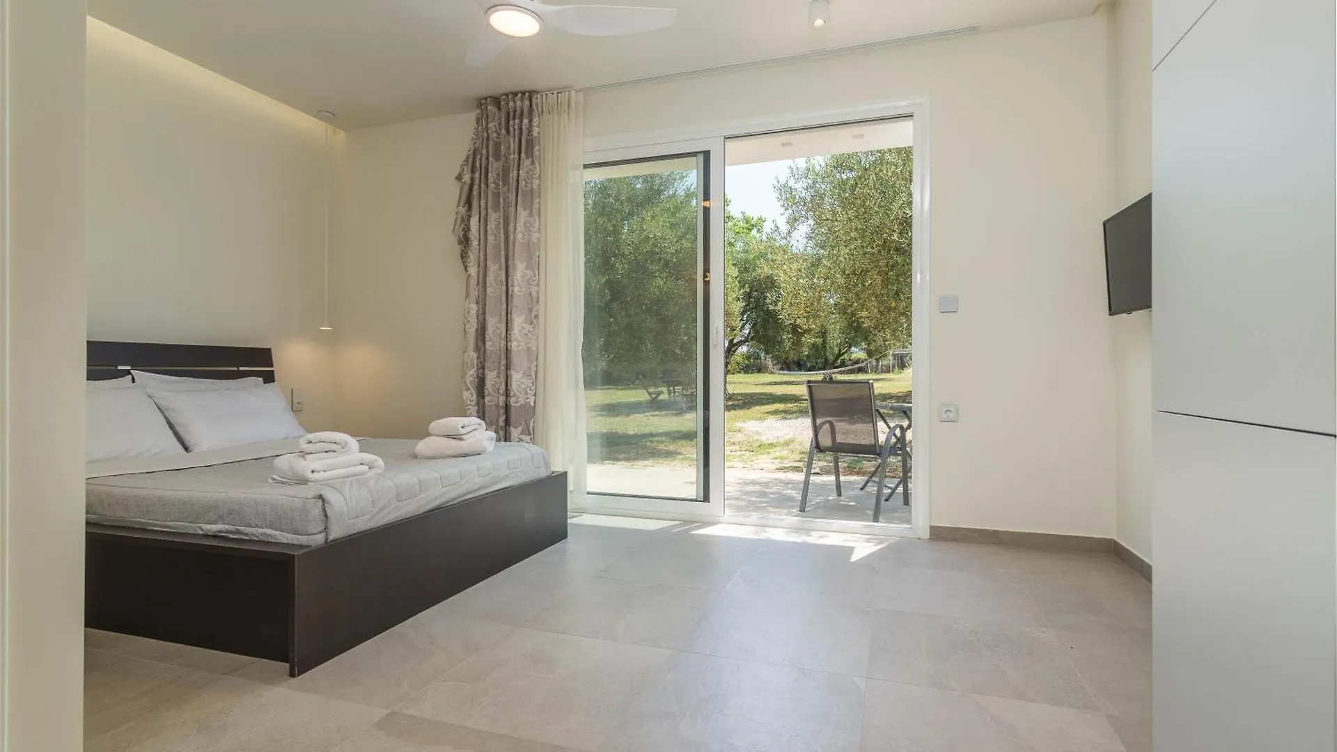 Mellagia Suites Kassandreia Apartment Kassandria